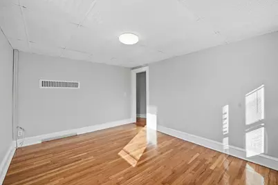 62 Warner St #3L, Springfield, MA 01108 - Photo 7