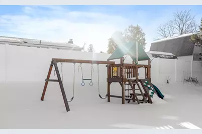 59 Nancy Ave, Peabody, MA 01960 - Photo 33