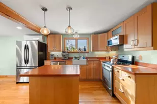 187 Laurel St, Melrose, MA 02176 - Photo 5