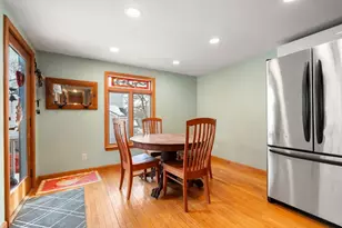 187 Laurel St, Melrose, MA 02176 - Photo 7
