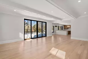 577 Grove St, Newton, MA 02462 - Photo 5