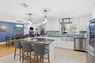 28 Hume Rd, Bedford, MA 01730 - Photo 9