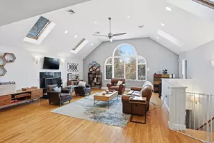 28 Hume Rd, Bedford, MA 01730 - Photo 11