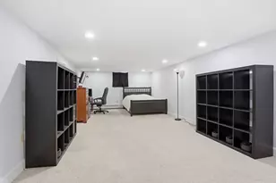 28 Hume Rd, Bedford, MA 01730 - Photo 33