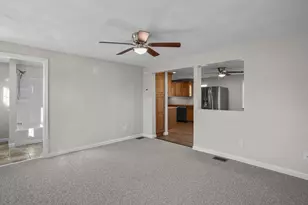 33-35 Holden St, Coventry, RI 02816 - Photo 3