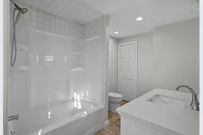 33-35 Holden St, Coventry, RI 02816 - Photo 5