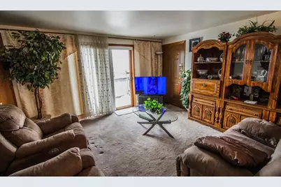 172 Perry Ave #2B, Worcester, MA 01610 - Photo 9