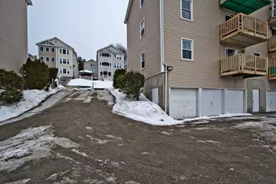 172 Perry Ave #2B, Worcester, MA 01610 - Photo 17