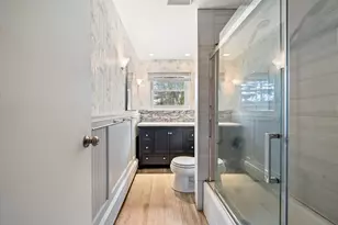 276 Oak St, Brockton, MA 02301 - Photo 15