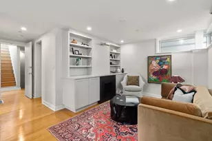 7 Warren Ave, Boston, MA 02116 - Photo 17