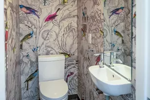 140 Banks St, Cambridge, MA 02138 - Photo 9