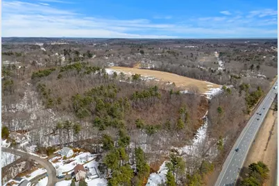 21 Pond Hill Rd, Amesbury, MA 01913 - Photo 7