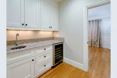 9 Vine St, Newton, MA 02467 - Photo 15