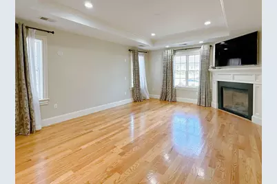 9 Vine St, Newton, MA 02467 - Photo 21