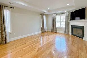 9 Vine St, Newton, MA 02467 - Photo 21
