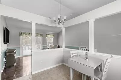 40 Amanda Ave, Plymouth, MA 02360 - Photo 7