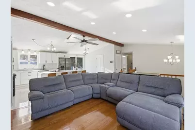 39 Swan Ave, Methuen, MA 01844 - Photo 13