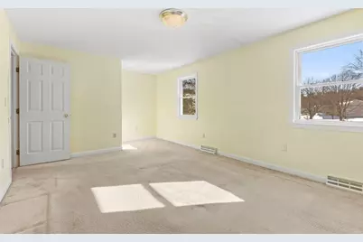 5 Robin Cir #5, Norton, MA 02766 - Photo 17