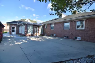 541 Grattan St, Chicopee, MA 01020 - Photo 31