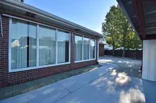 541 Grattan St, Chicopee, MA 01020 - Photo 27