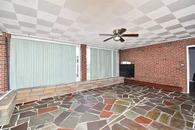 541 Grattan Street, Chicopee, MA 01020 - Photo 15