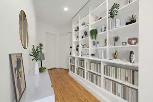 992 Memorial Dr, Cambridge, MA 02138 - Photo 3