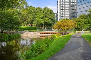 2 Earhart St, Cambridge, MA 02141 - Photo 13