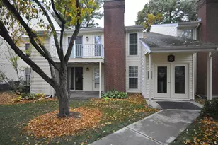 8 Walden Dr, Natick, MA 01760 - Photo 3