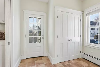 297 Merrimac Street, Newburyport, MA 01950 - Photo 23