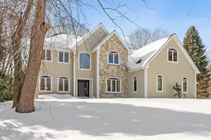 28 Stirling St, Andover, MA 01810 - Photo 1