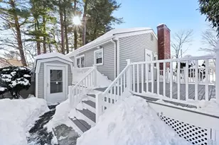 34 Foster Dr, Beverly, MA 01915 - Photo 5