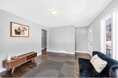 24 Francis St, Westfield, MA 01085 - Photo 3