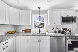 24 Francis St, Westfield, MA 01085 - Photo 7