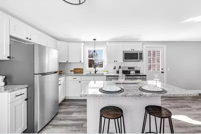 24 Francis St, Westfield, MA 01085 - Photo 1