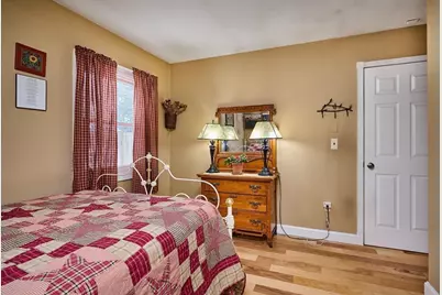 289 Hatfield Street, Northampton, MA 01060 - Photo 15