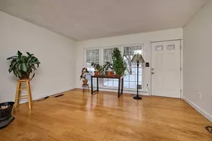 289 Hatfield St, Northampton, MA 01060 - Photo 5