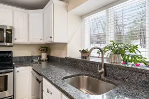 8 Bixby Ln, Westford, MA 01886 - Photo 15