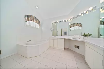 132 Cannon Forge Dr #132, Foxboro, MA 02035 - Photo 33