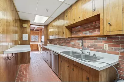 34 Elm Street, Worcester, MA 01609 - Photo 13