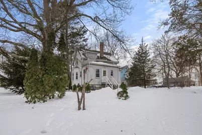 370 Grove #REAR, Boston, MA 02132 - Photo 3