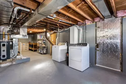 81 Edgewater Drive, Framingham, MA 01702 - Photo 25