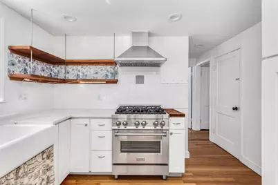 81 Edgewater Drive, Framingham, MA 01702 - Photo 9