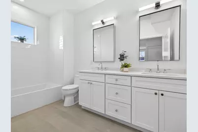 142 Birch St, Boston, MA 02131 - Photo 13