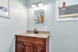 17 Pond St, Beverly, MA 01915 - Photo 19