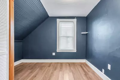 17 Pond St, Beverly, MA 01915 - Photo 17