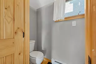 76 Hovey St, Watertown, MA 02472 - Photo 29