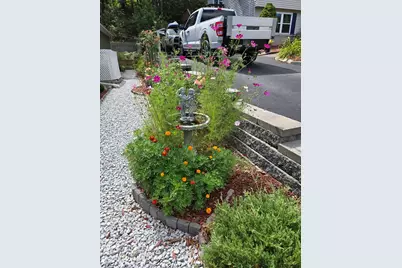 46 Rosewood Ave, Billerica, MA 01821 - Photo 5