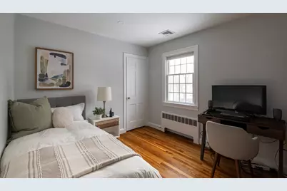 64 Varick Rd, Newton, MA 02468 - Photo 13