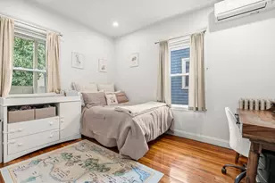 12 Thelma Rd, Boston, MA 02122 - Photo 25