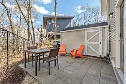 156-160 Highland St #156, Boston, MA 02119 - Photo 21